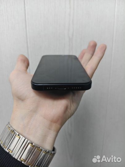iPhone 15 Pro, 128 ГБ