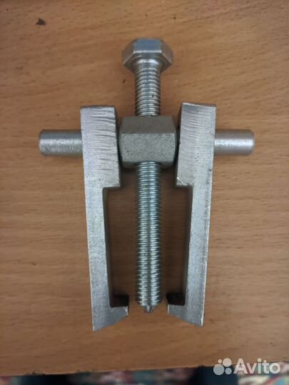 Съемник подшипников