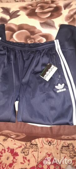 Спортивные штаны adidas мужские