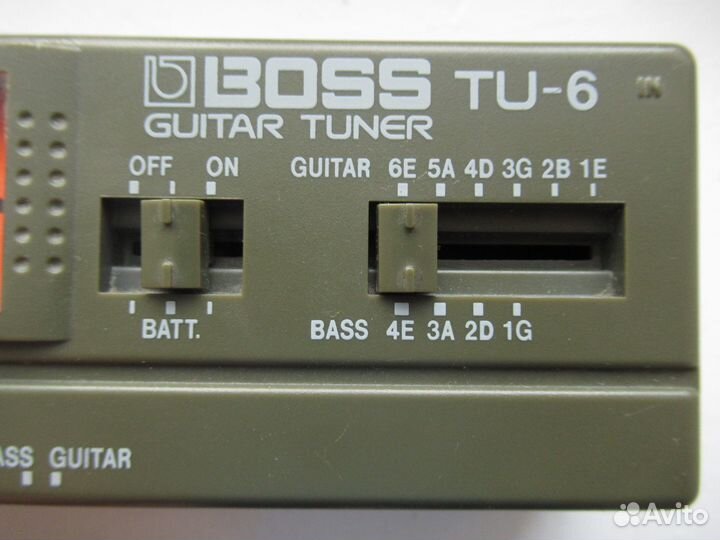 Boss TU-6 Tuner аналоговый гитарный тюнер