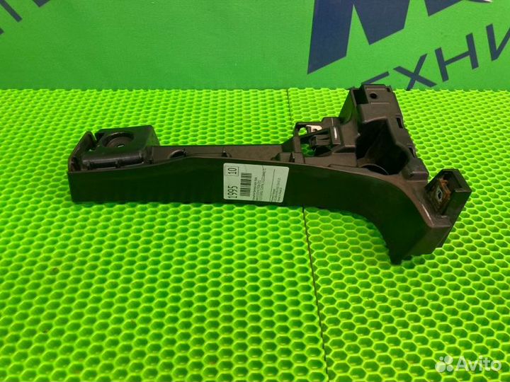 Кронштейн бампера задний правый Bmw X5 E70 N57D30A