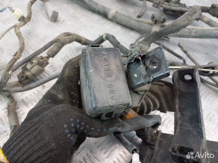 Проводка (коса) подкапотная Toyota Estima Lucida 1