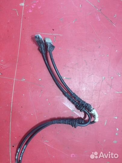 Датчик ABS передний Nissan Almera G15 K4M 2014