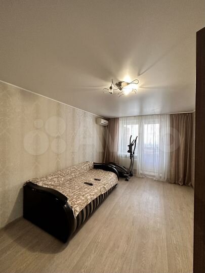2-к. квартира, 57 м², 6/10 эт.