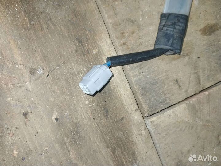 Проводка двери Toyota Hiace 1996г