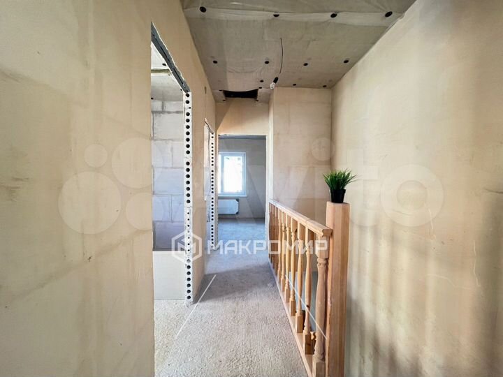 3-к. квартира, 82 м², 2/2 эт.