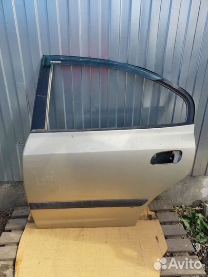 Дверь задняя левая hyundai elantra xd
