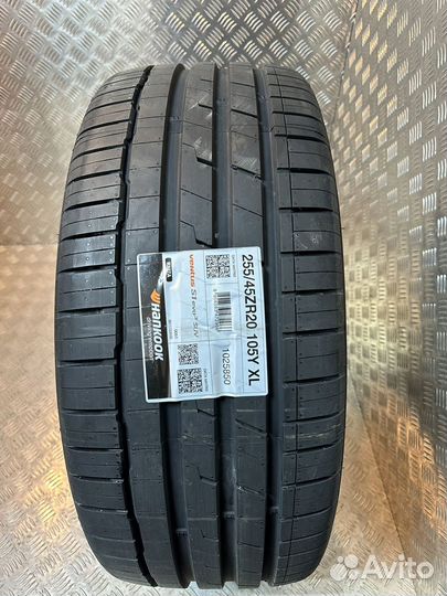 Hankook Ventus S1 Evo3 SUV K127A 255/45 R20 105Y