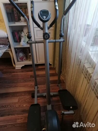 Эллиптический тренажер