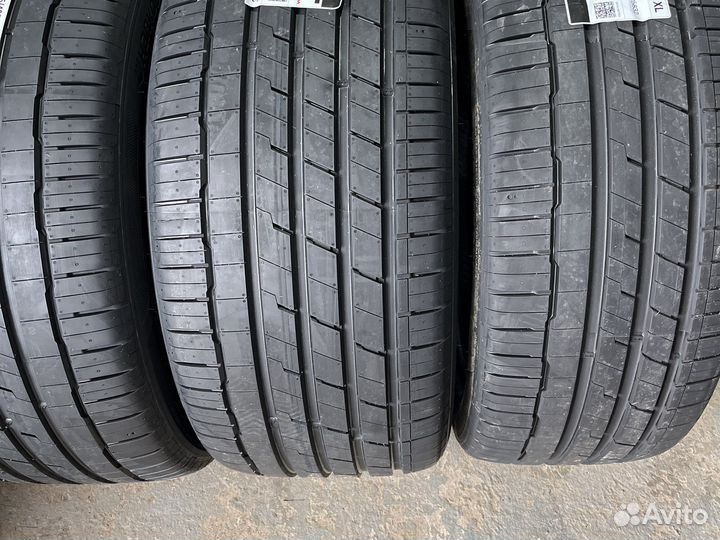 Hankook Ventus S1 Evo3 SUV K127A 315/40 R21 и 275/45 R21 115Y