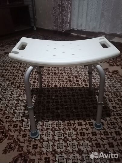 Стульчик для купания новый