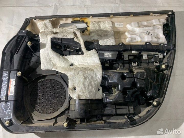 Обшивка двери передняя левая Mazda Cx-7