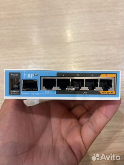 Mikrotik RB962UiGS-5Hac T2Hnt