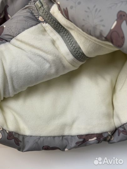 Куртка на девочку 90см