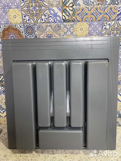 Лоток для столовых приборов