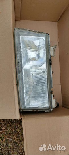 Фара левая Ваз2110