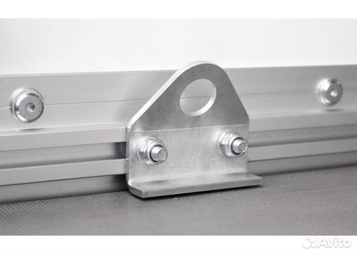 Прицеп - фургон (кузов: 6,8 м3)