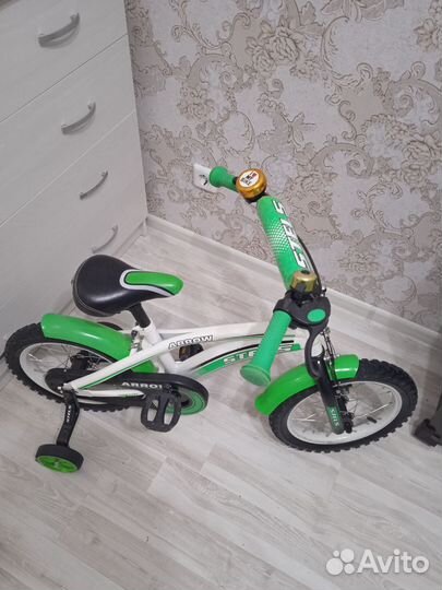 Детский велосипед 14 дюймов stels