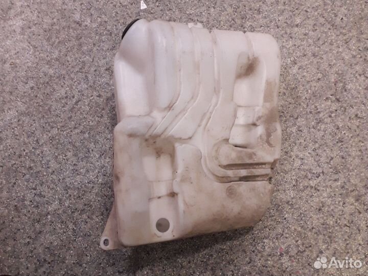 Бачок омывателя фар Nissan Qashqai J10