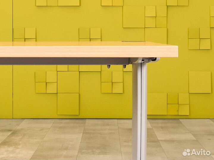 Эргономичный стол Steelcase Франция