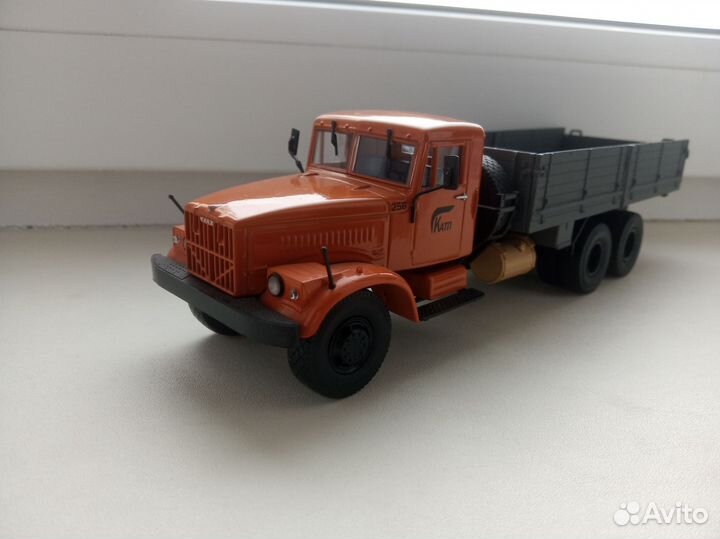 Модель СССР Краз-257Б1 масштаб 1:43