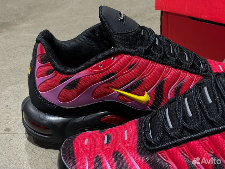 Nike Air Max Plus Supreme