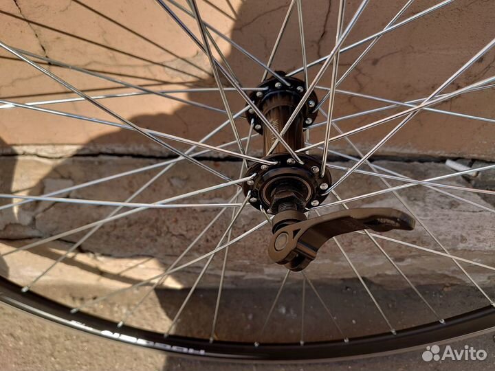 Комплект клинчерных шоссейных колес 28