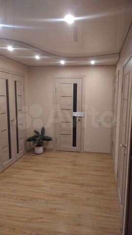 3-к. квартира, 88 м², 5/5 эт.