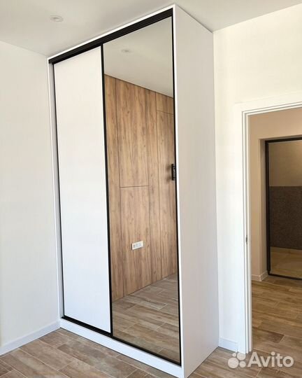 Шкаф встроенный