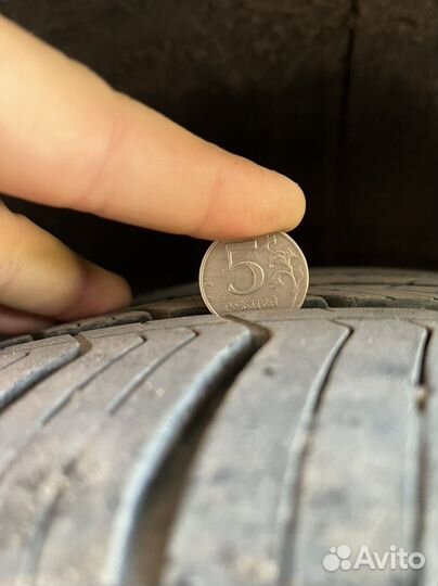 Maxxis Bravo HP-M3 235/45 R19 и 255/50 R19