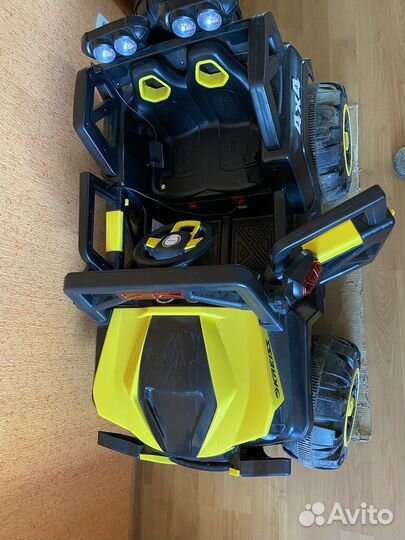 Детский электромобиль