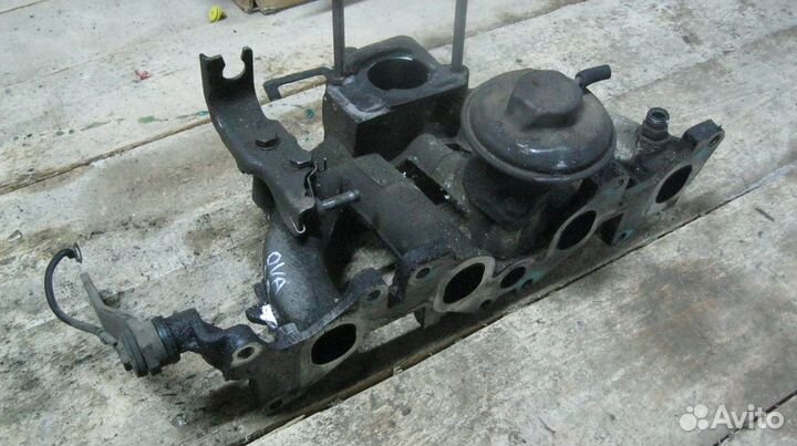 Коллектор впускной Opel Vectra A