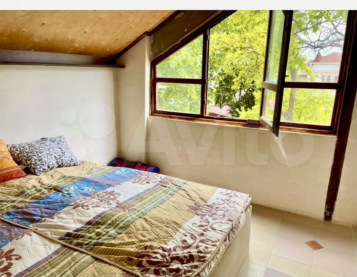 Дом 350 м² на участке 10 сот.