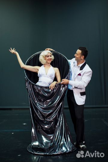 Танцевальное Шоу трансформации и Светодиодное шоу