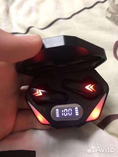 Игровые беспроводные наушники