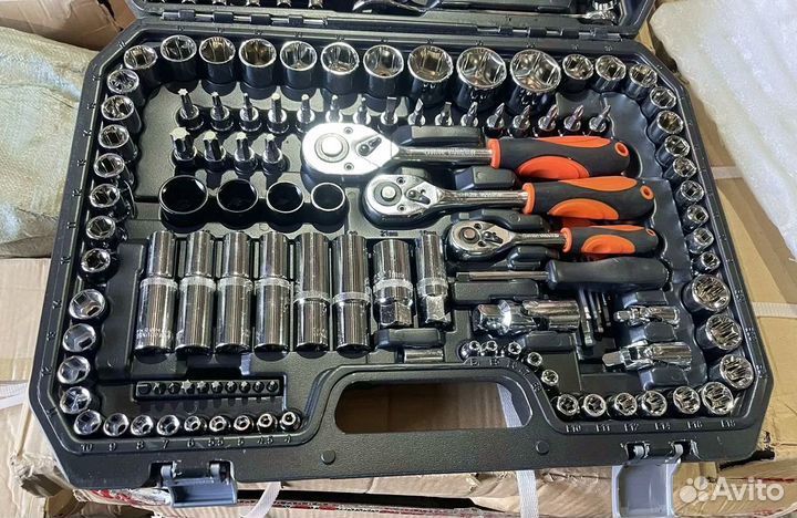 Набор инструментов 151 предмет