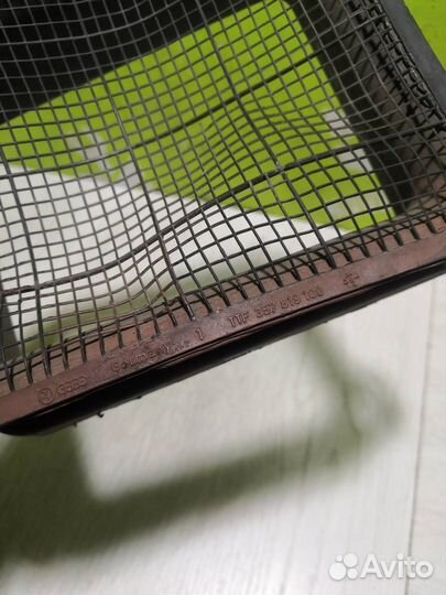 Решетка вентиляционная Фольксваген Пассат Б3