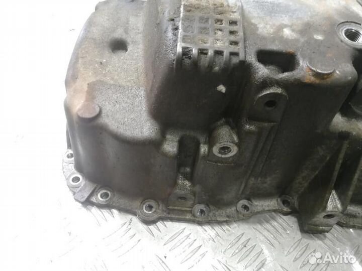 Поддон двигателя K4M Рено Меган 2, 3, Флюенс