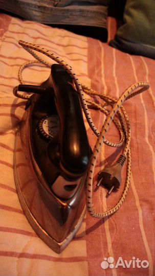 Утюг советский