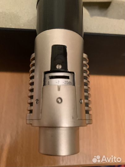 Динамический винтажный микрофон AKG D202 E1