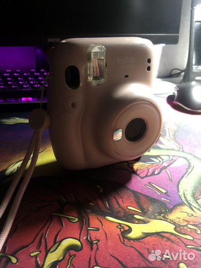 Фотоаппарат instax