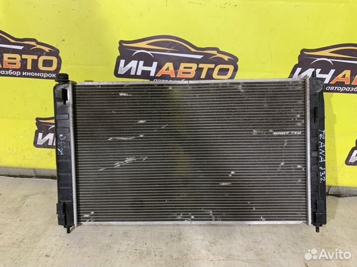 Радиатор охлаждения двигателя Nissan Teana J32