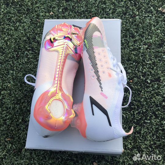 Футбольные Бутсы Nike Mercurial Tiempo