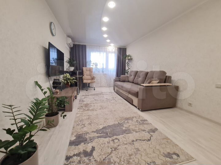 2-к. квартира, 53 м², 6/9 эт.