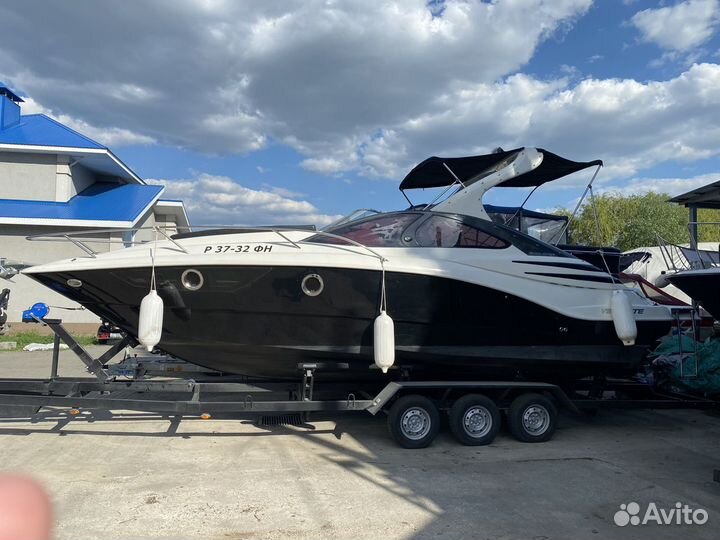 Продаю катер Velvette 29