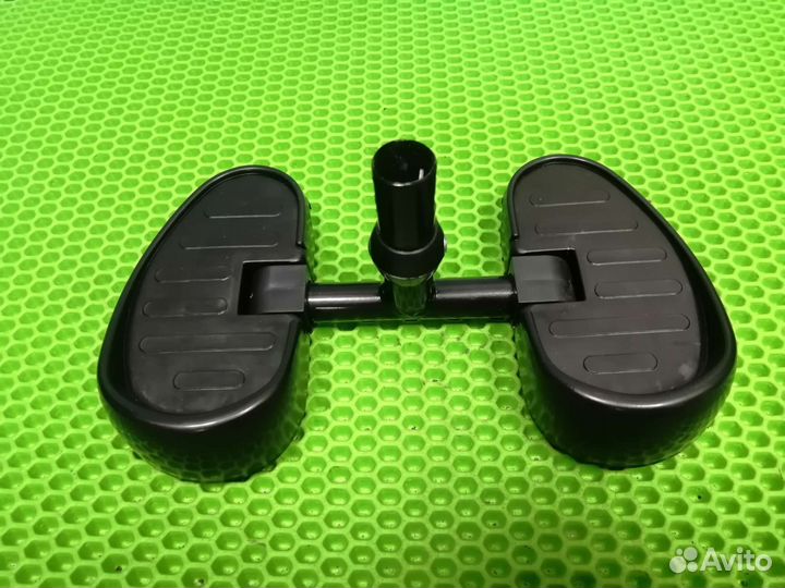 Педали-подножка на 3х колесный велосипед, новая