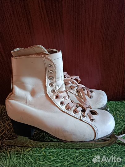 Коньки для фигурного катания