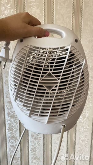 Обогреватель/Тепловентилятор Hyundai