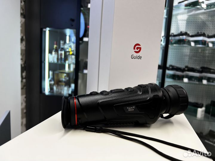 Тепломонокуляр Guide TrackIR 50