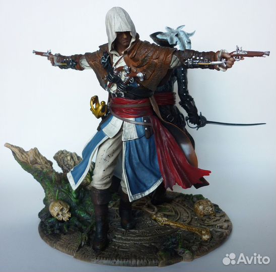Фигурки Assassin's Creed IV: BlackBeard и Kenway